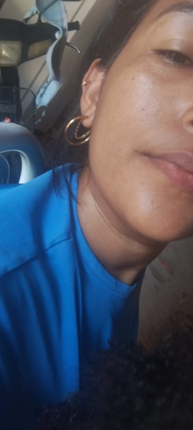 Customer photo review of Brinco de Argola Pipa Banhado em Ouro 18K