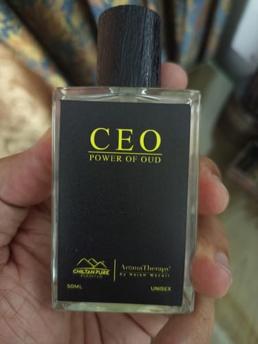 Customer photo review of CEO Natural Perfume - Made With Oud - The Irresistible Fragrance (Havoc)