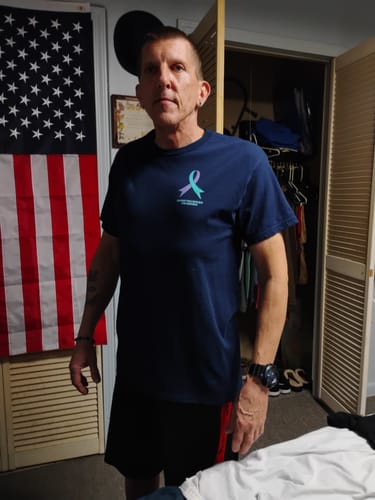 Customer photo review of Round 135 (Unisex Classic Tee | Gildan)