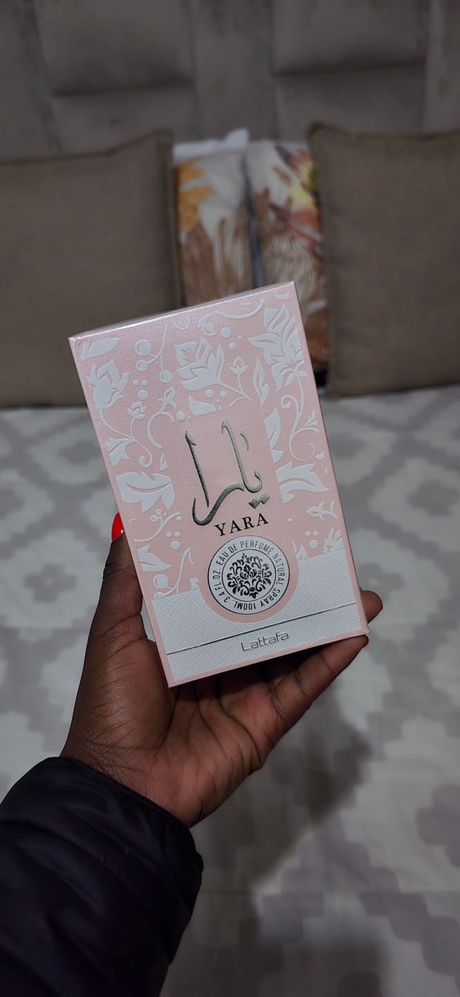 Customer photo review of Yara lattafa 100ml Eau de Parfum