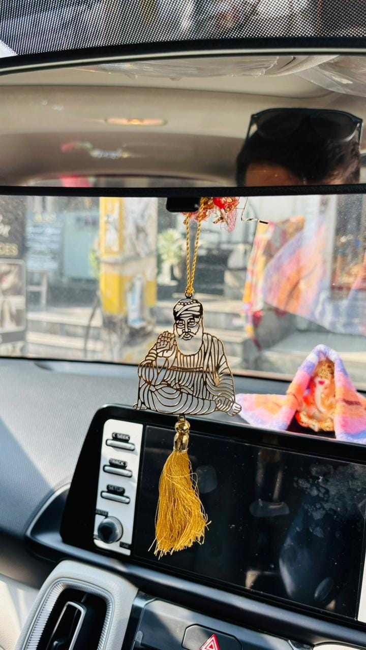 Customer photo review of Car Hanging - Guru Nanak Dev Ji