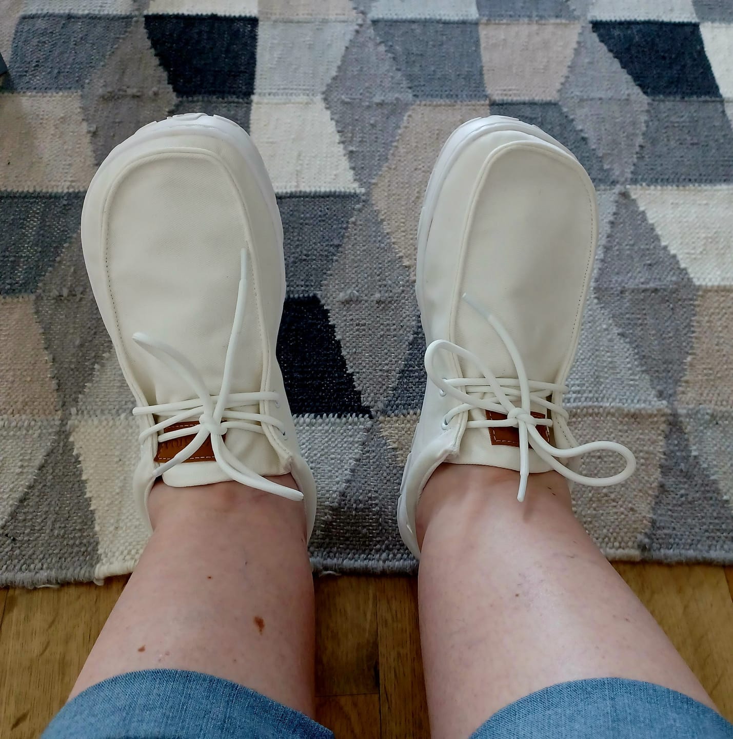 Customer photo review of Vaistoa Tyyni -paljasjalkaloaferit