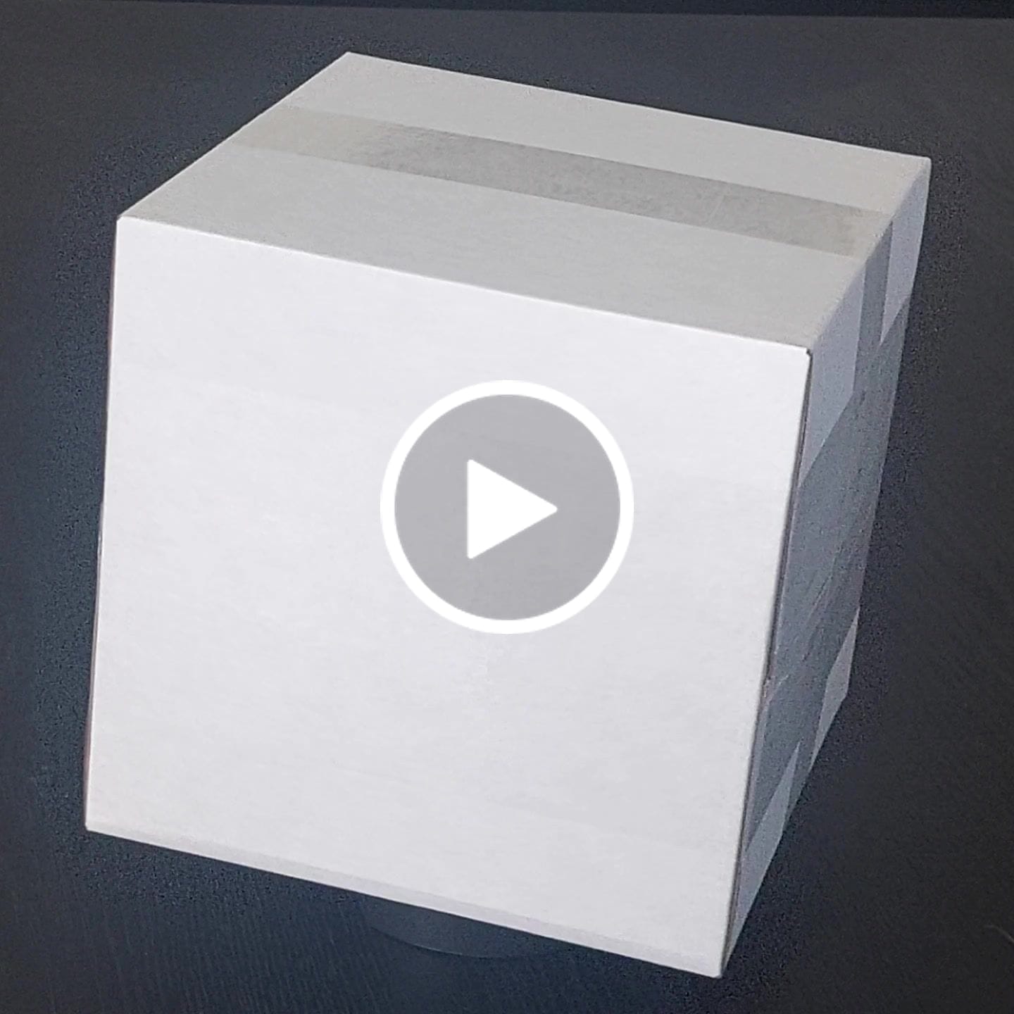 Customer video review of 200 x 200 x 200mm Regular Slotted Mailing Box White B7