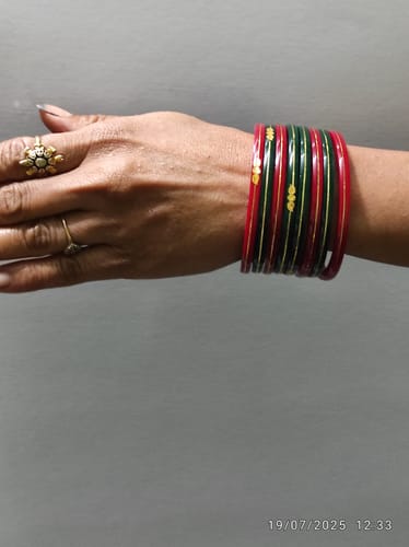 Customer photo review of “Hallmark Green Divya Shringar Bangle” (Pack of 1 Pair) (2 pis)