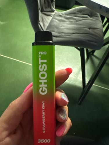 Customer photo review of Ghost® Pro 3500 - Puff Jetable / Vape Disposable 2% Nicotine