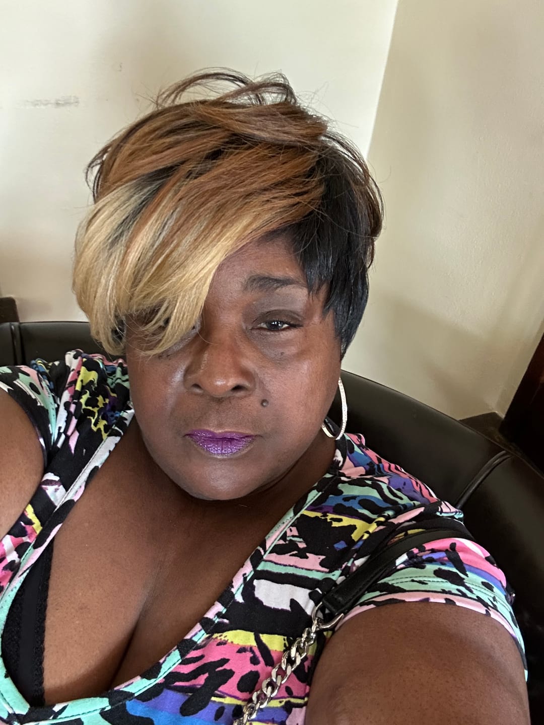 Customer photo review of Freetress Equal Full Wig - CHARLIE