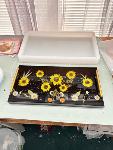 Customer photo review of 18x9x1.5" Silicone Mold For Epoxy Resin - Charcuterie Board Form