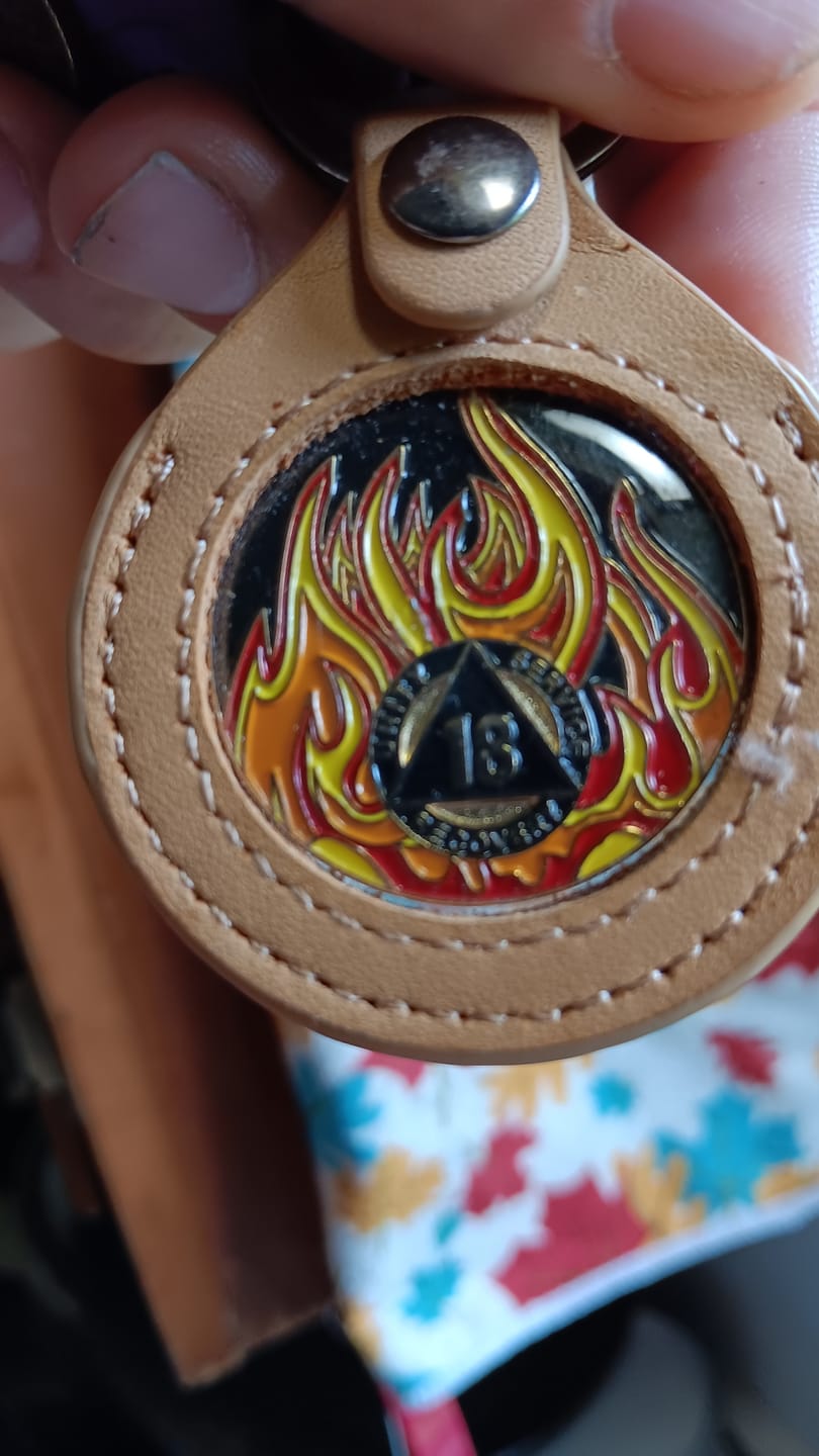 Customer photo review of 18 Year Sobriety Mint Twisted Flames Gold Plated AA Recovery Medallion/Chip/Coin - Black/Red/Orange/Yellow