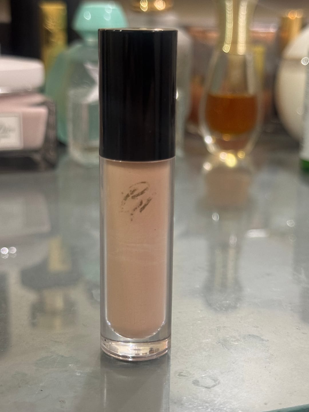 Customer photo review of CONCEALER-NUDE #6
