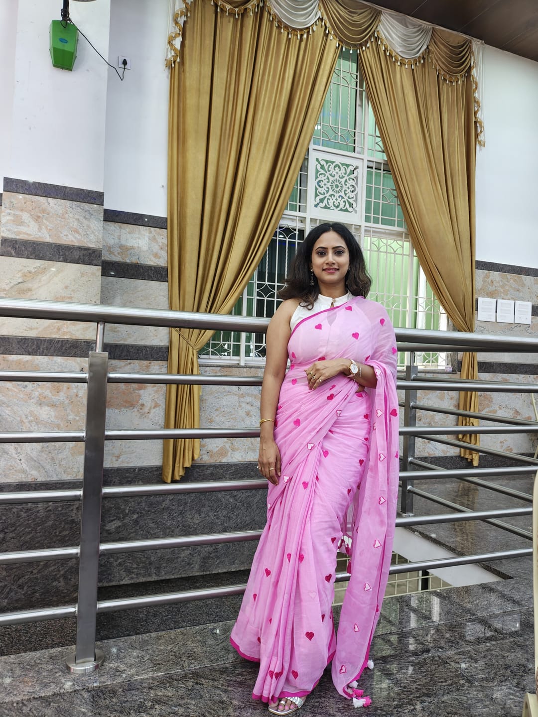 Customer photo review of Pink Love Mulmul Cotton Saree