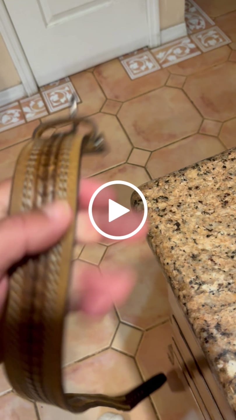 Customer video review of Brown Arrow Patterned 100% Real Distressed Leather Belt