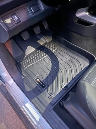 Customer photo review of Pisos Calce Perfecto NISSAN NAVARA años 2021 al 2025