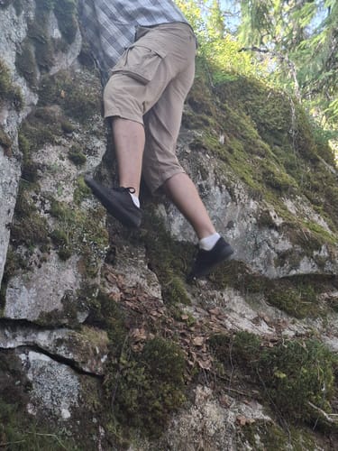 Customer photo review of Vaistoa Rento 2 -paljasjalkatennarit