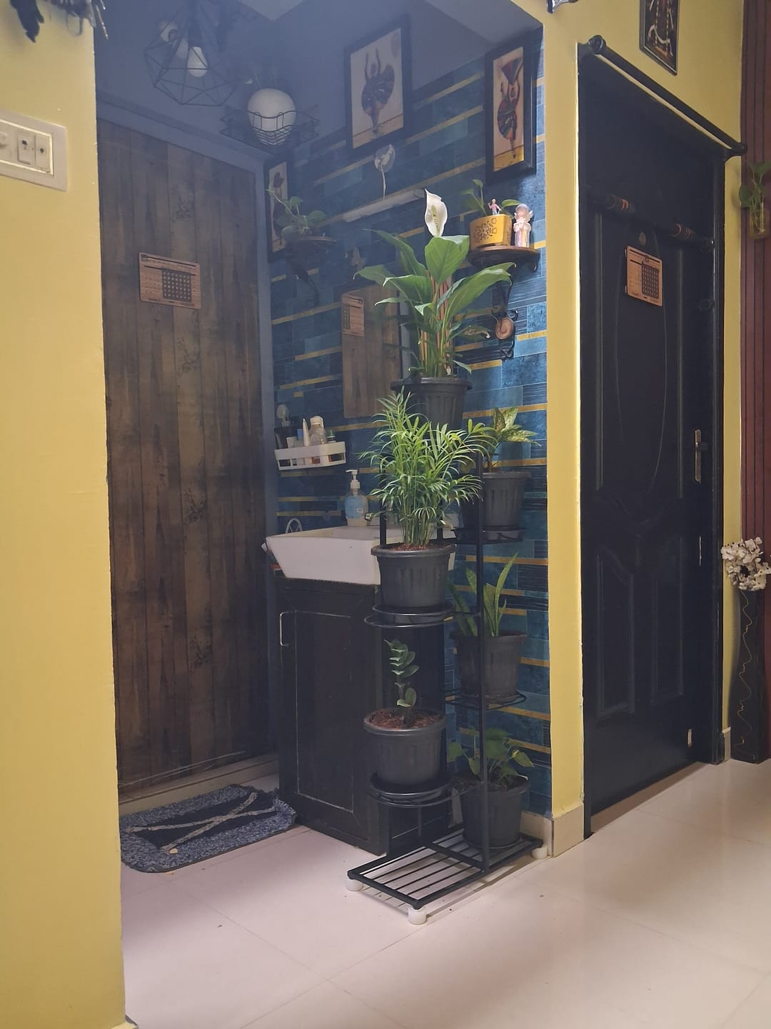 Customer photo review of Plant Stand Metal 6 Tier 7 Potted Multiple Flower Pot Holder Shelf Indoor Outdoor Planter Display Shelving Unit For Patio Garden Corner