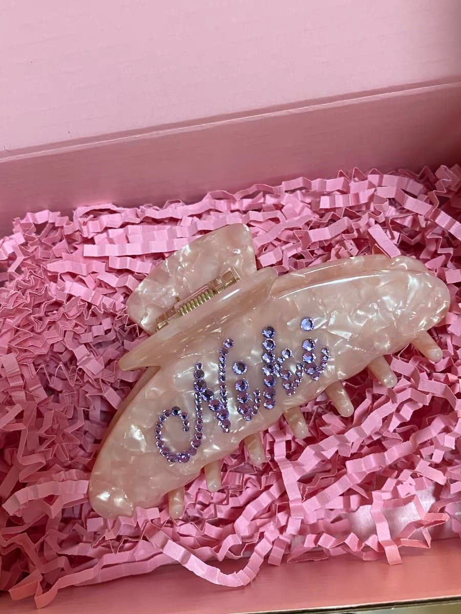 Customer photo review of The Customized Name Hair Claw