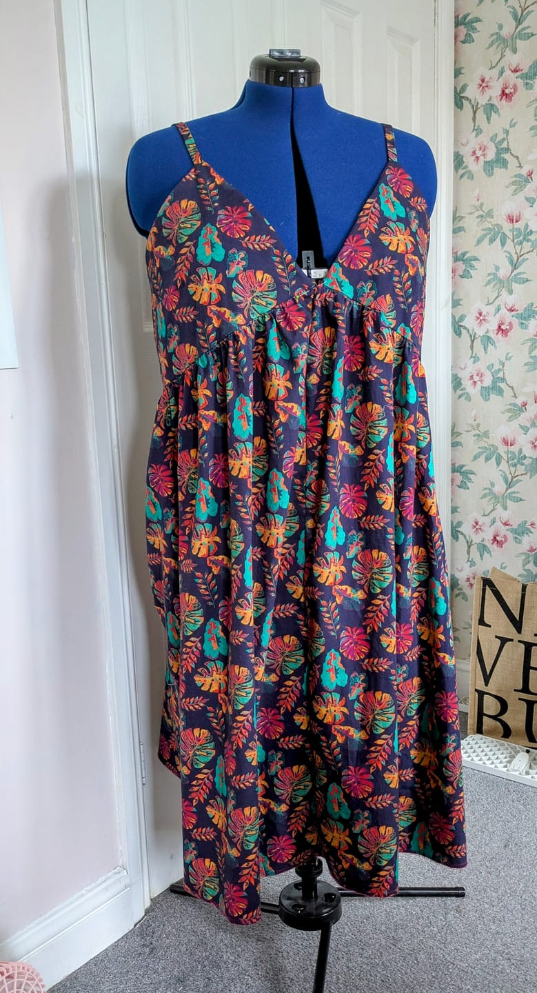 Customer photo review of Dark Tropics Rose & Hubble Cotton Poplin Fabric