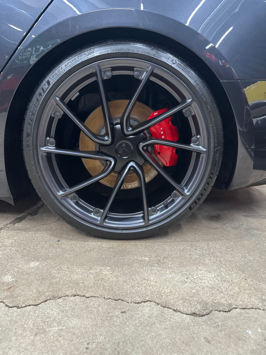 Customer photo review of GHOST - Tire Sealant