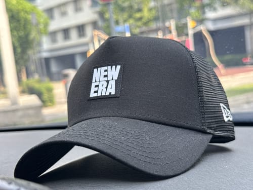 Customer photo review of 9FORTY A-Frame Trucker Square Logo Woven Patch Black Snapback
