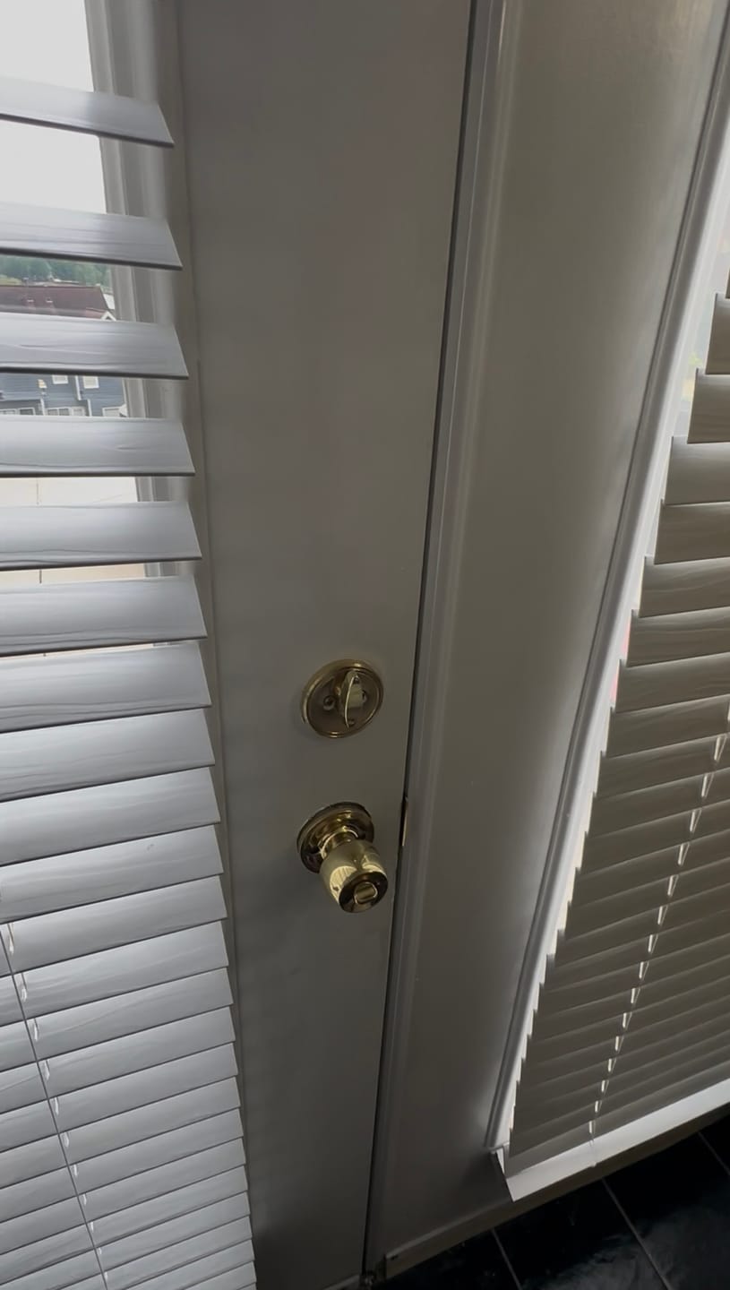 Customer photo review of Thermal Aluminum Astragal (White)