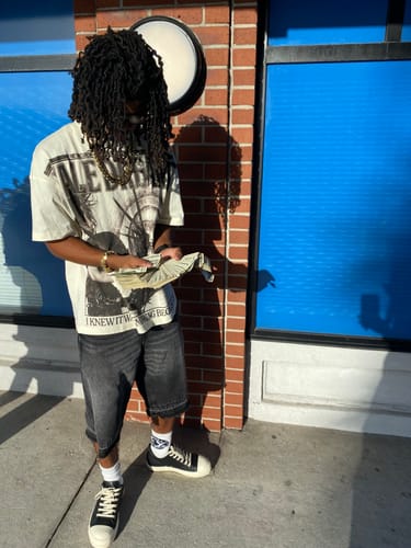 Customer photo review of Vale Forever Scissorhands Tee Cream