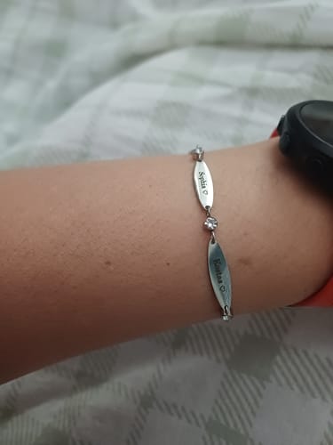 Customer photo review of Bracelet: Elise