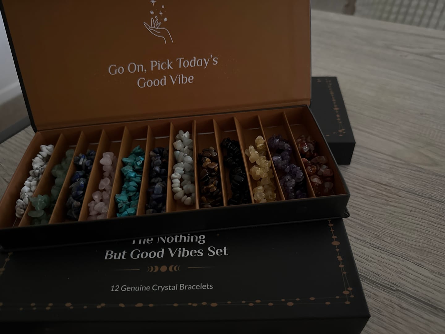Customer photo review of 3x Natural Crystal 12 Bracelet Set with Storage Box