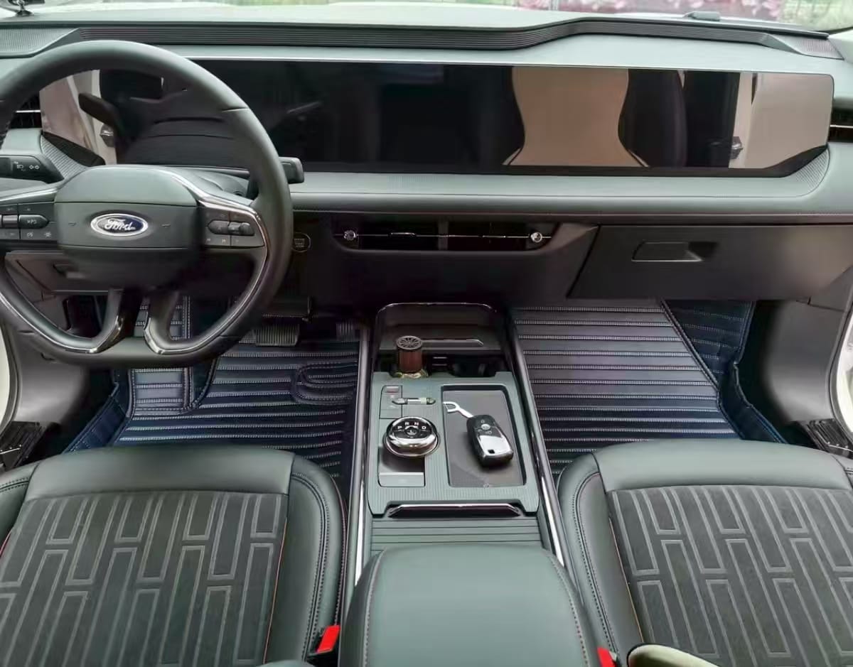Customer photo review of Stripe Stitching Custom Luxury Car Floor Mats Set