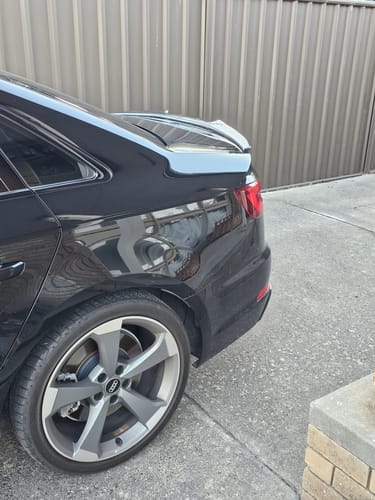 Customer photo review of Audi Carbon Fiber M4 Style Rear Spoiler for B9 & B9.5