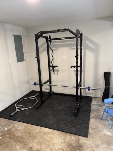 Customer photo review of EVOLPOW P2A Brute All-in-One Power Rack Home Gym - For Beginner