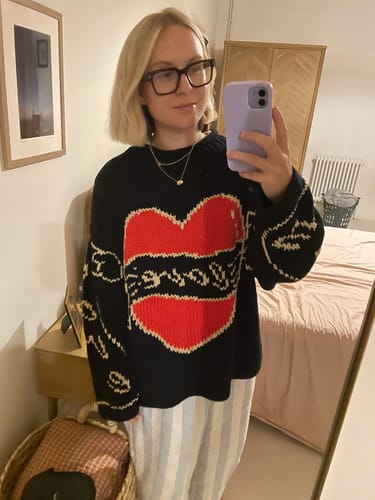 Customer photo review of The Young Hearts Jumper