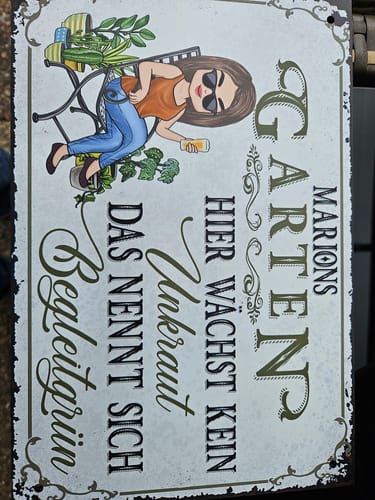 Customer photo review of Personalisiertes Gartenschild mit Namen Anpassbar