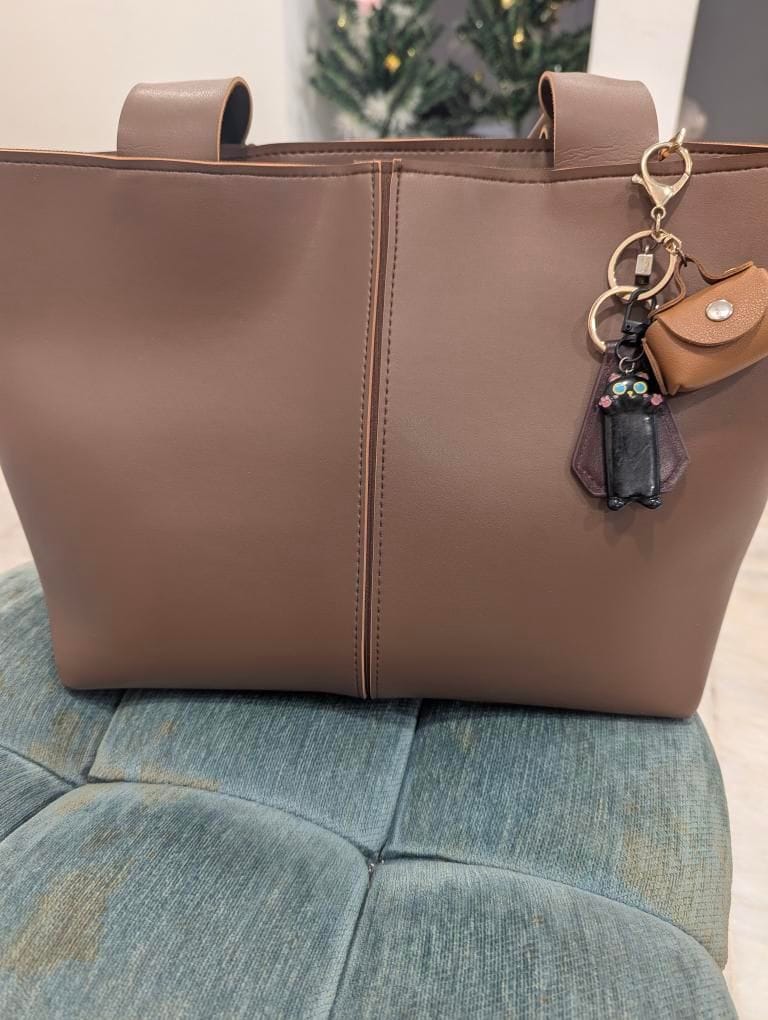 Customer photo review of Portland Tote Expresso