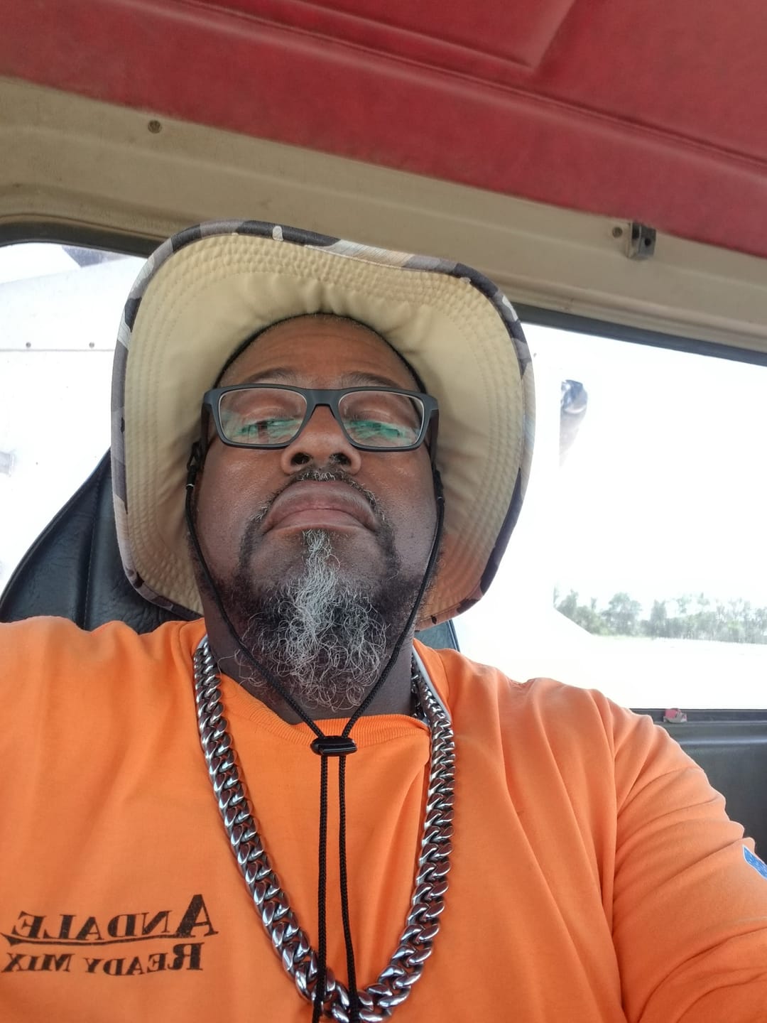Customer photo review of 6-18mm Miami Cuban Necklace