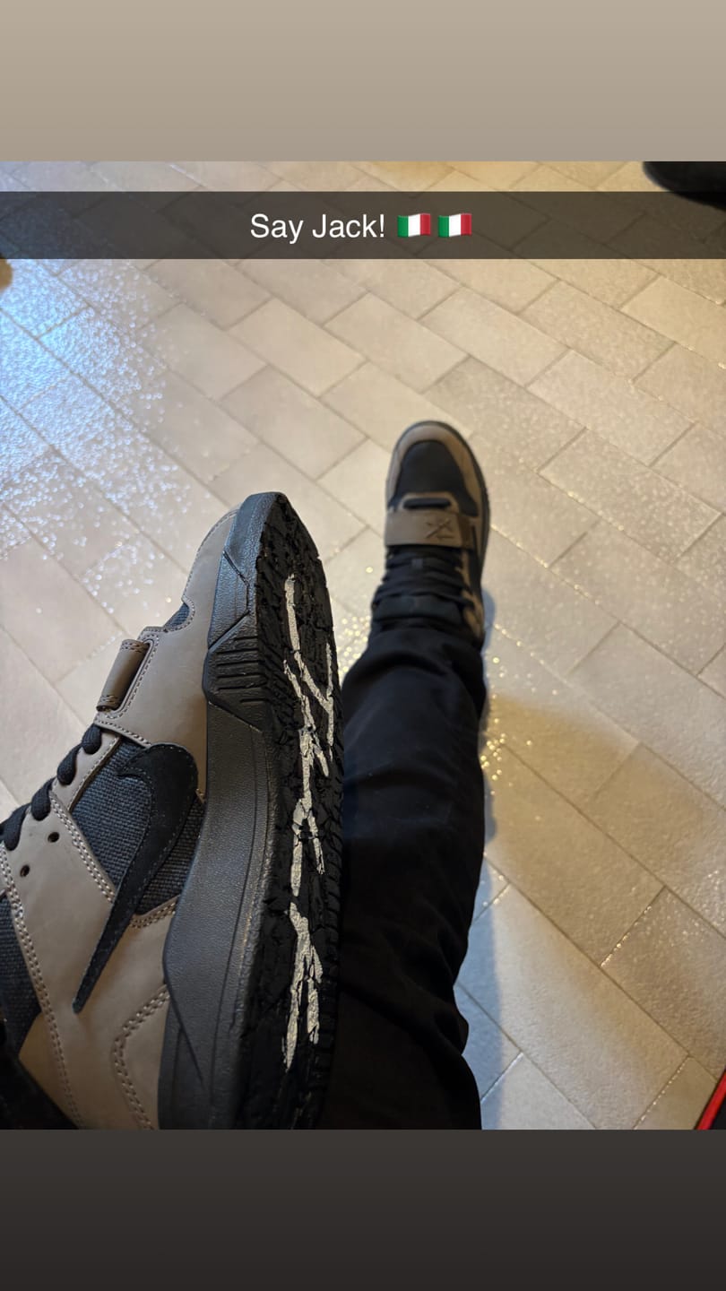 Customer photo review of Jumpman Jack Travis Scott Mocha