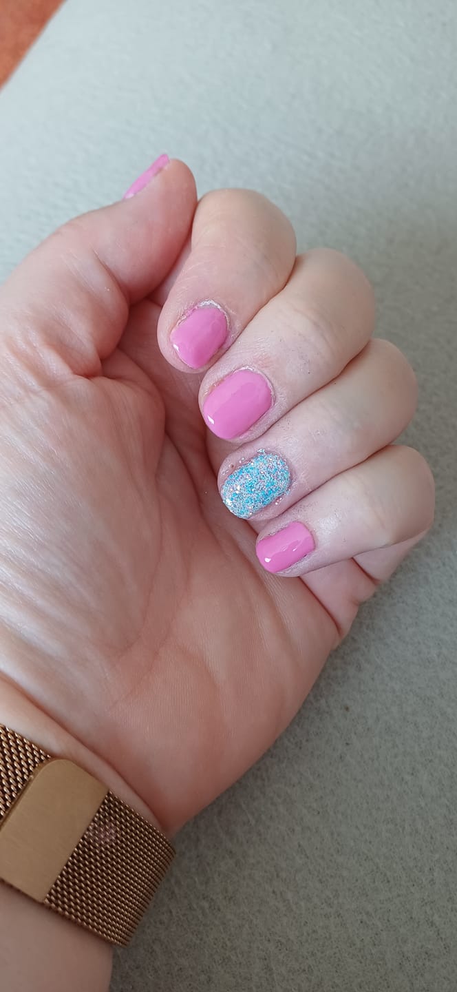 Customer photo review of Persian Pink Dipping Powder