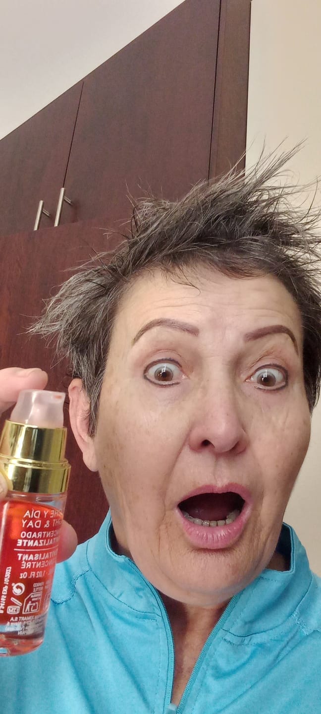 Customer photo review of Buy a Caviar Face Cream, Get a Free Vitamin C Serum