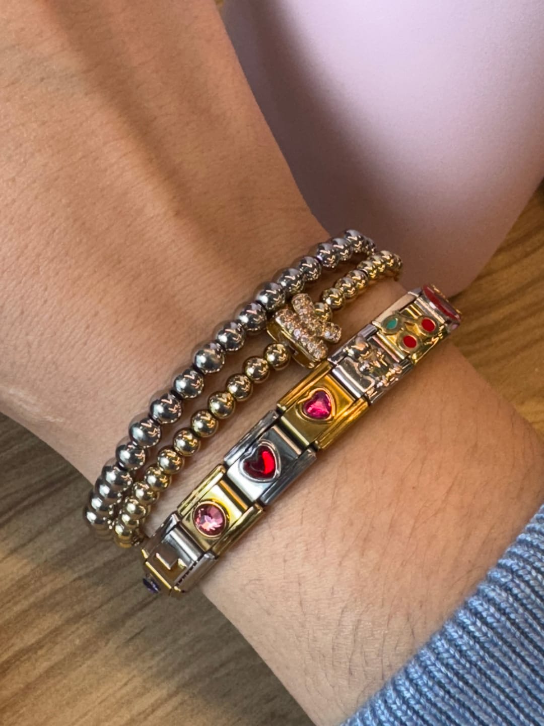 Customer photo review of Charm Corazon Birthstone Dorado