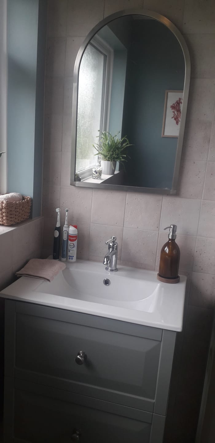 Customer photo review of Amber Glass Bottle with Stainless Steel Pump