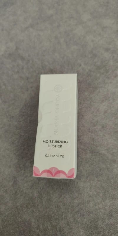 Customer photo review of Fine Shimmer Lipstick Nourishing Long Lasting — Pink | KIMLUD