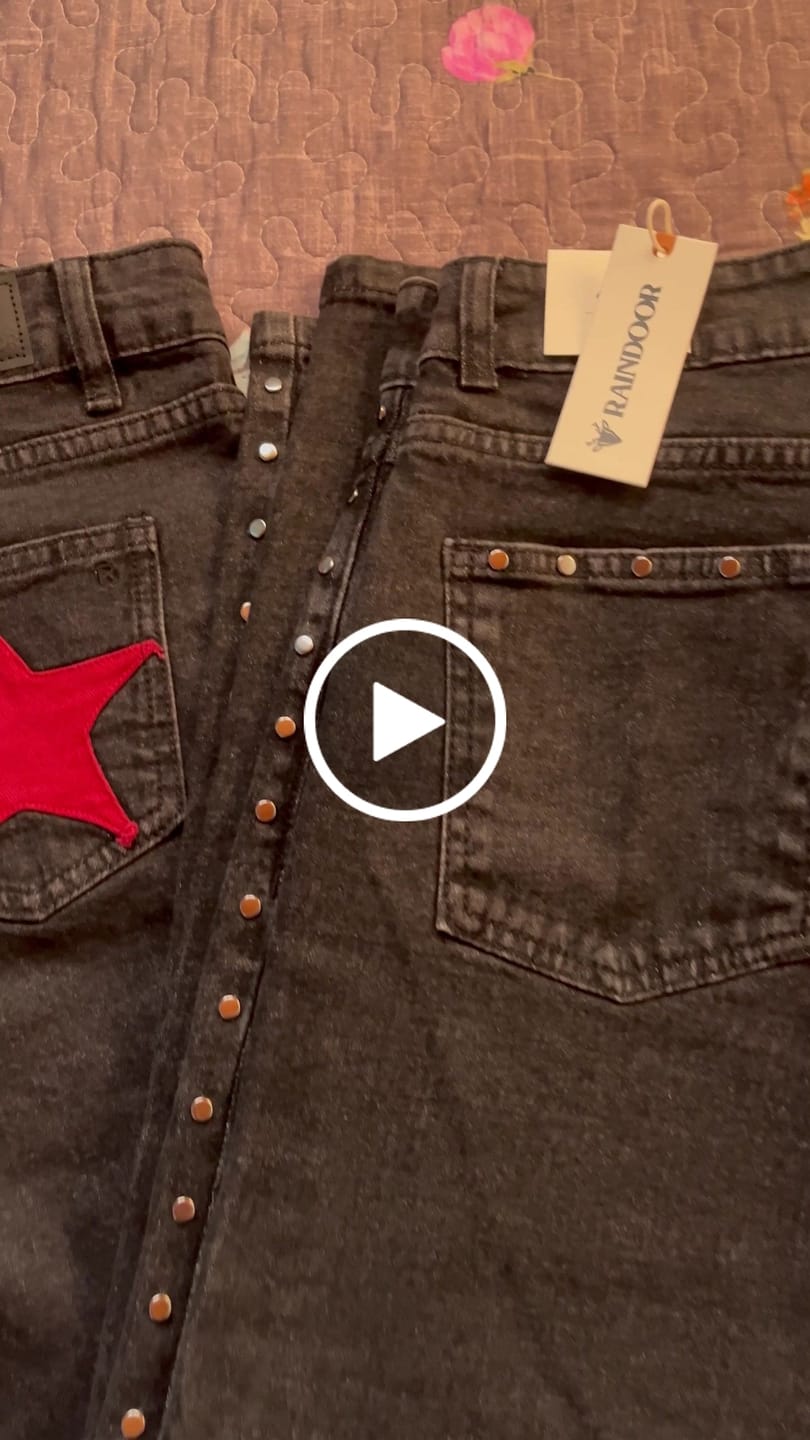 Customer video review of Pantalón Tachas Frontales Black