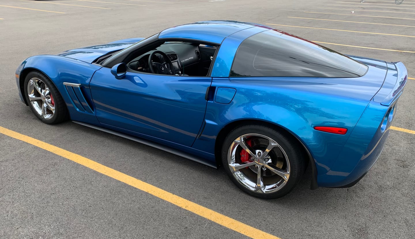 Customer photo review of Corvette C6 Grand Sport / Z06 Front Splitter Lip | ZR1 Conversion Package
