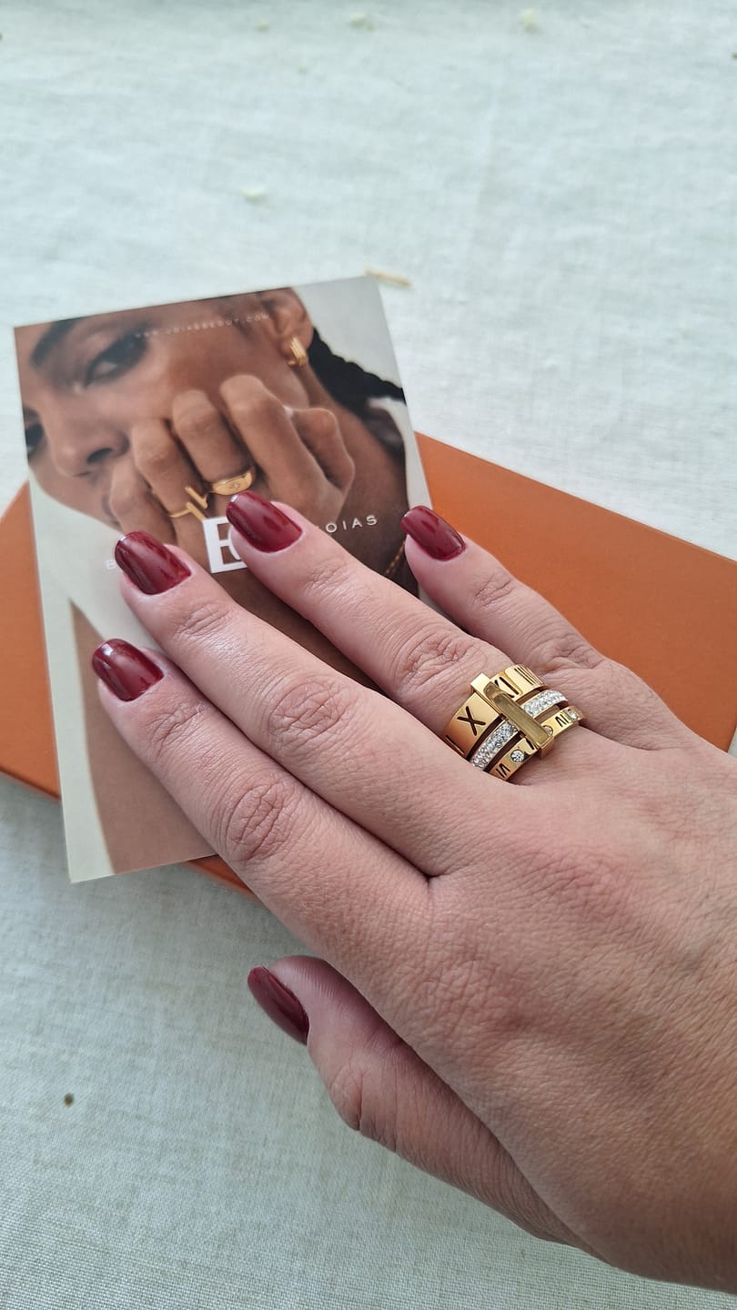 Customer photo review of Anel Triplo Beout Banhado em Ouro 18k