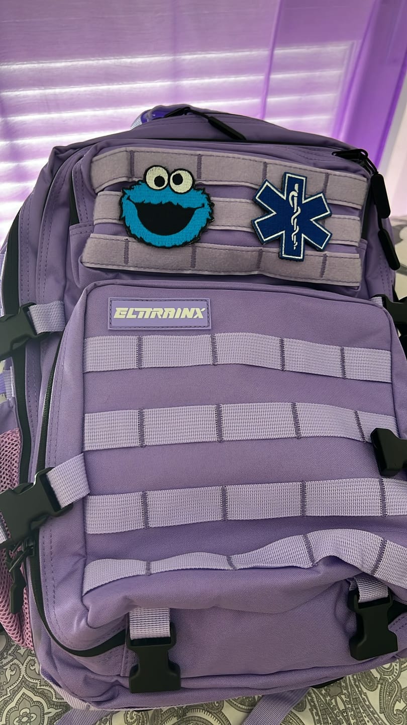 Customer photo review of Mochila Táctica 45L con compartimento para comida Lavanda