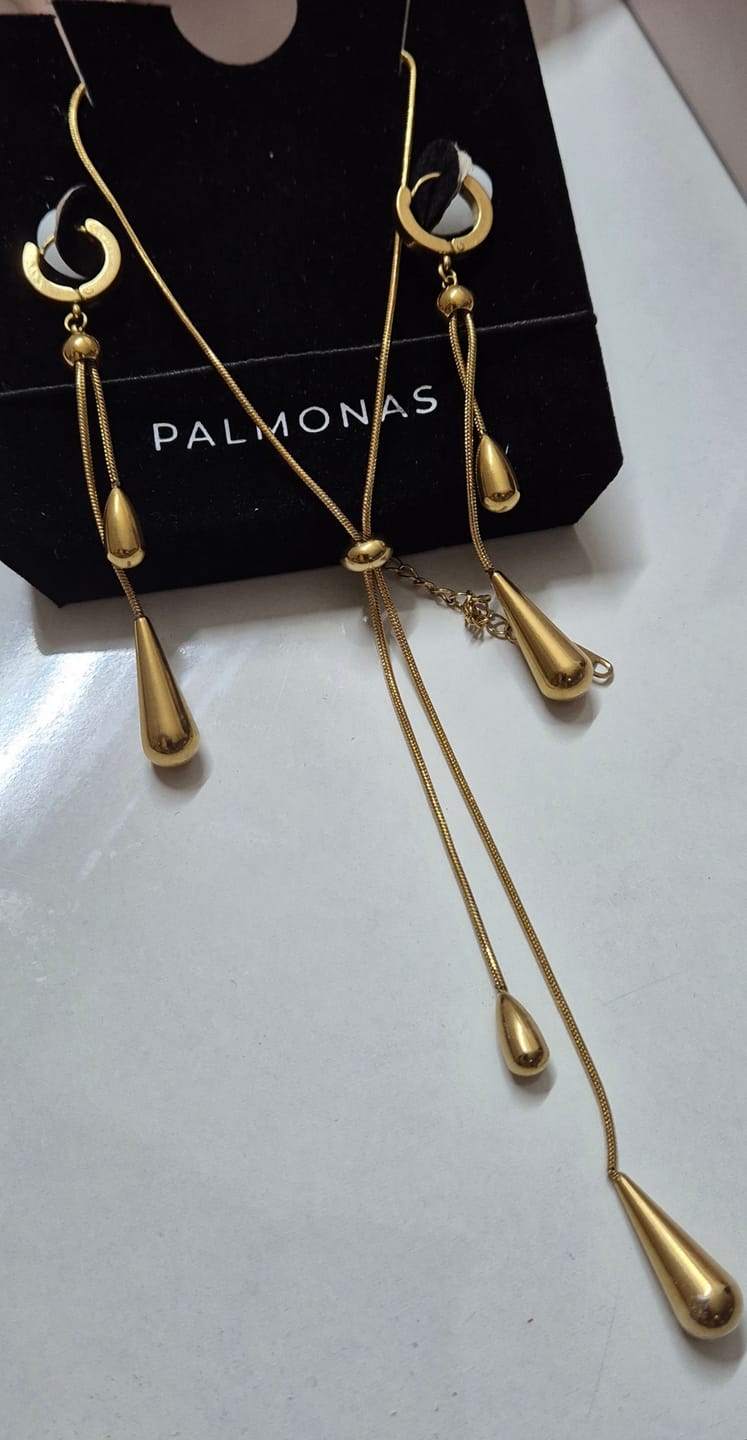 Customer photo review of Gold Plated Adjustable Finger ring
