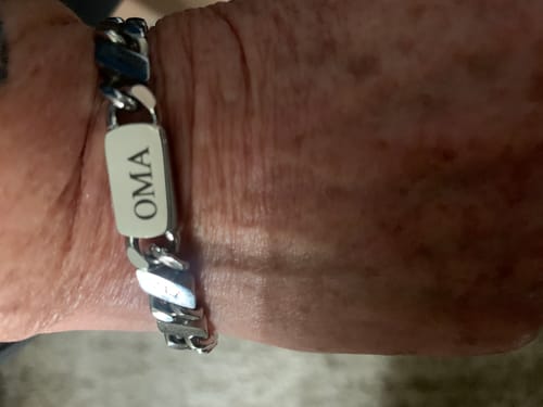 Customer photo review of Familieschakel Armband Voor Oma