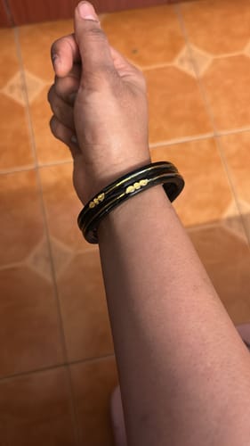 Customer photo review of “Black - A Divya Shringar Bangles 916 22k Gold” (2 pis)