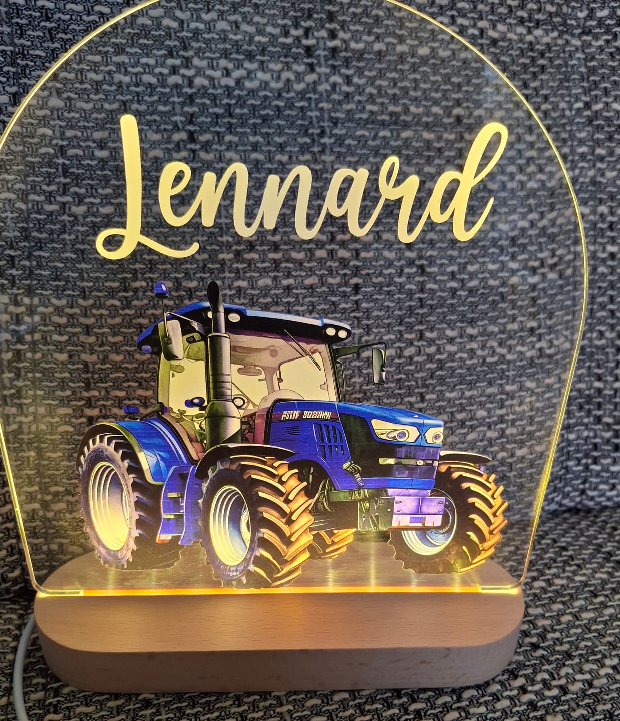 Customer photo review of Traktor Nachtlicht mit eigenem Namen
