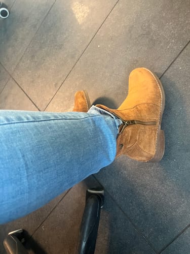 Customer photo review of Botin Camel Mujer 23703