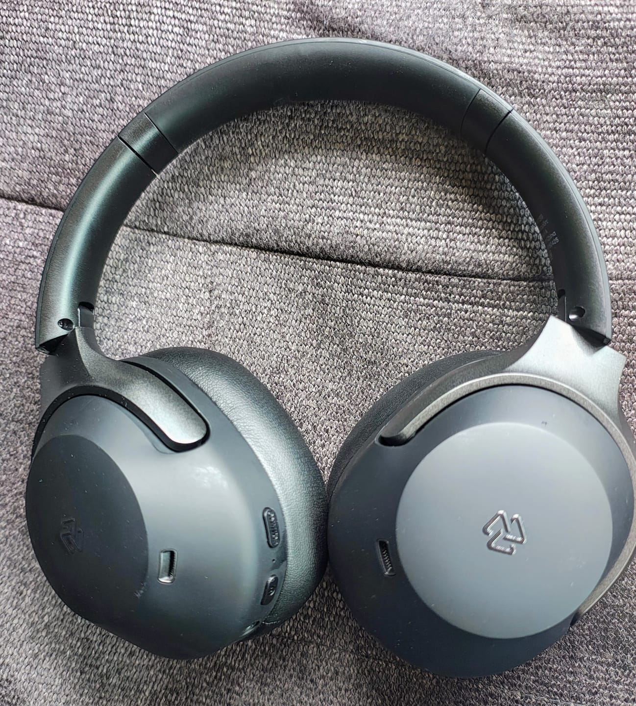 Customer photo review of Audífonos STF One Pro: ANC, On ear, Audio Espacial y Batería 40 Hrs