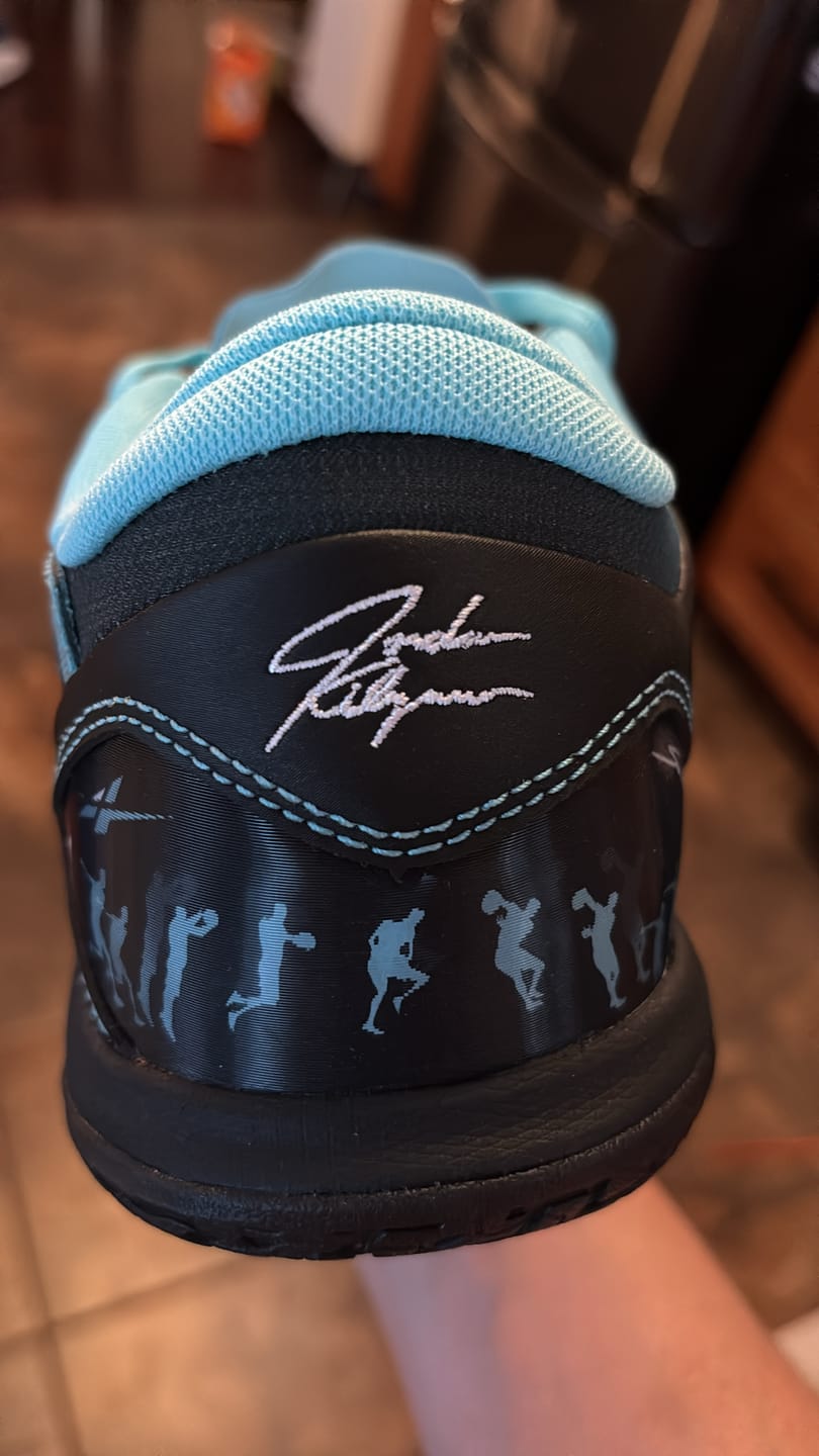 Customer photo review of Game1 Low Blue Scorpion